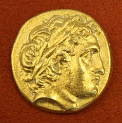 Macedonian Gold Stater, 359-336 BCE. O: Apollo,